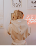 Kép betöltése a galériamegjelenítőbe: #MyBodyMyWay Cropped Hoodie
