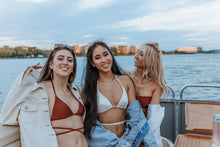 Kép betöltése a galériamegjelenítőbe: SUNKISSED Fürdőruha Felső
